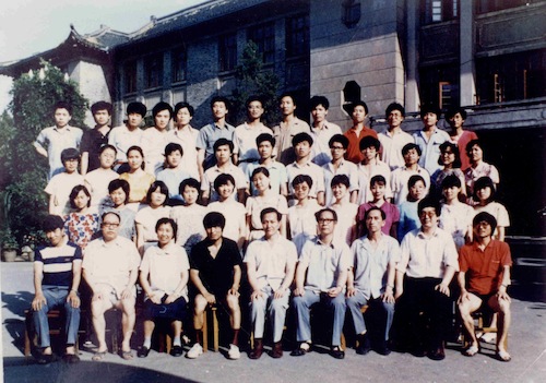中文852