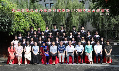 英语175班_调整大小