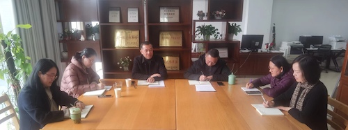 校党委副书记参加档案馆工作会议